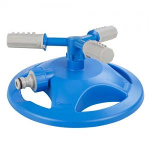 3-arms rotating sprinkler with plastic base